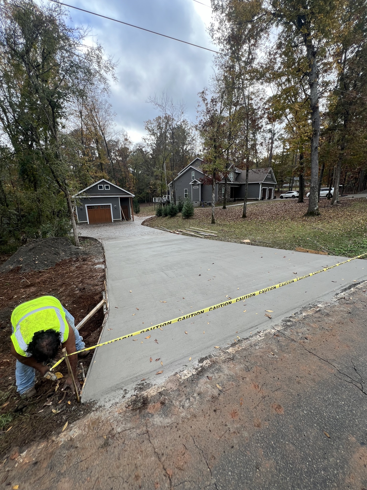 Concrete driveway installation